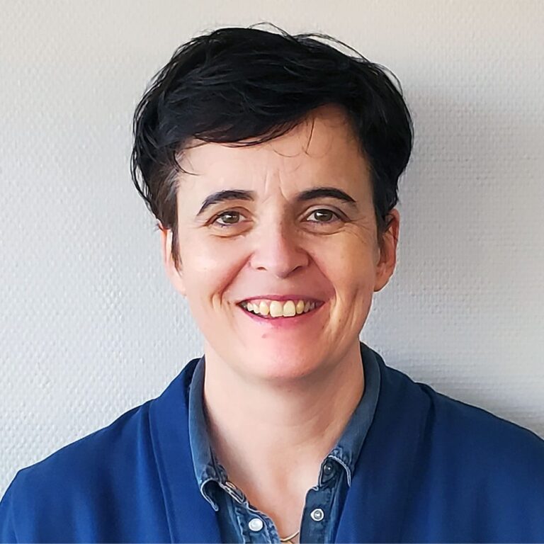 Armelle, conseillère Paie RH